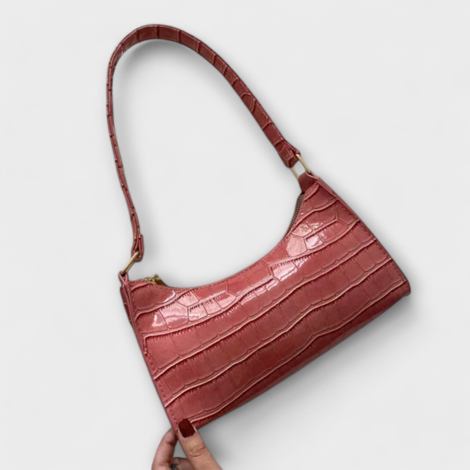 Bolsa de cuero brillante
