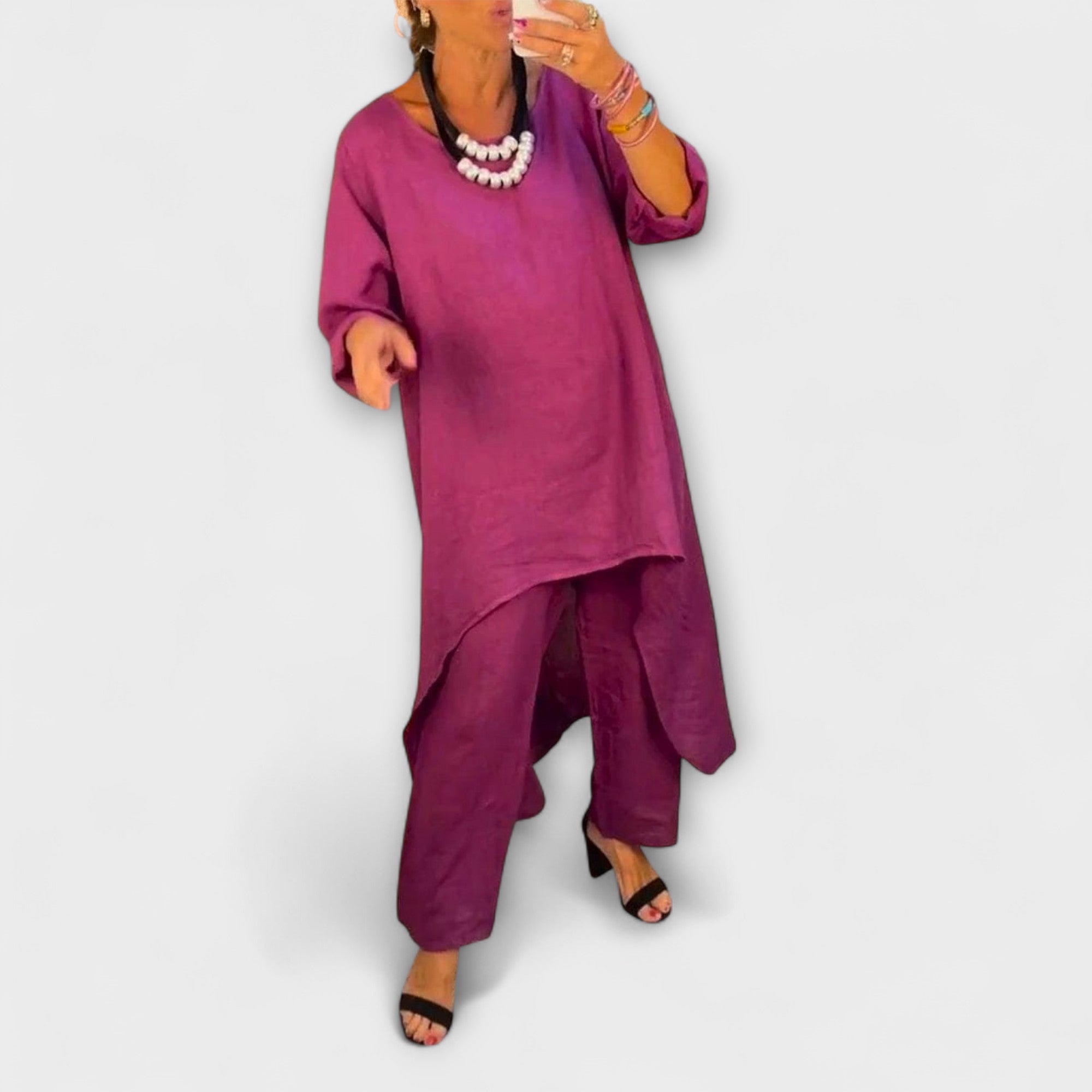 Tabea - Traje de lino con cuello redondo