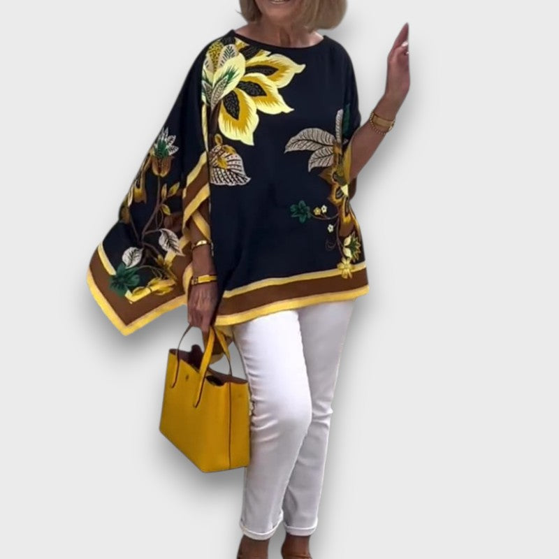 Maribel – Blusa estampada de manga corta y corte medio