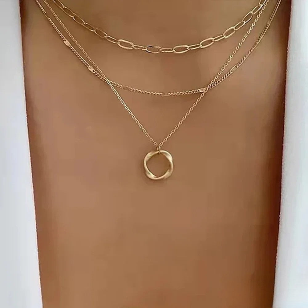 Collar Capa de Oro Retro