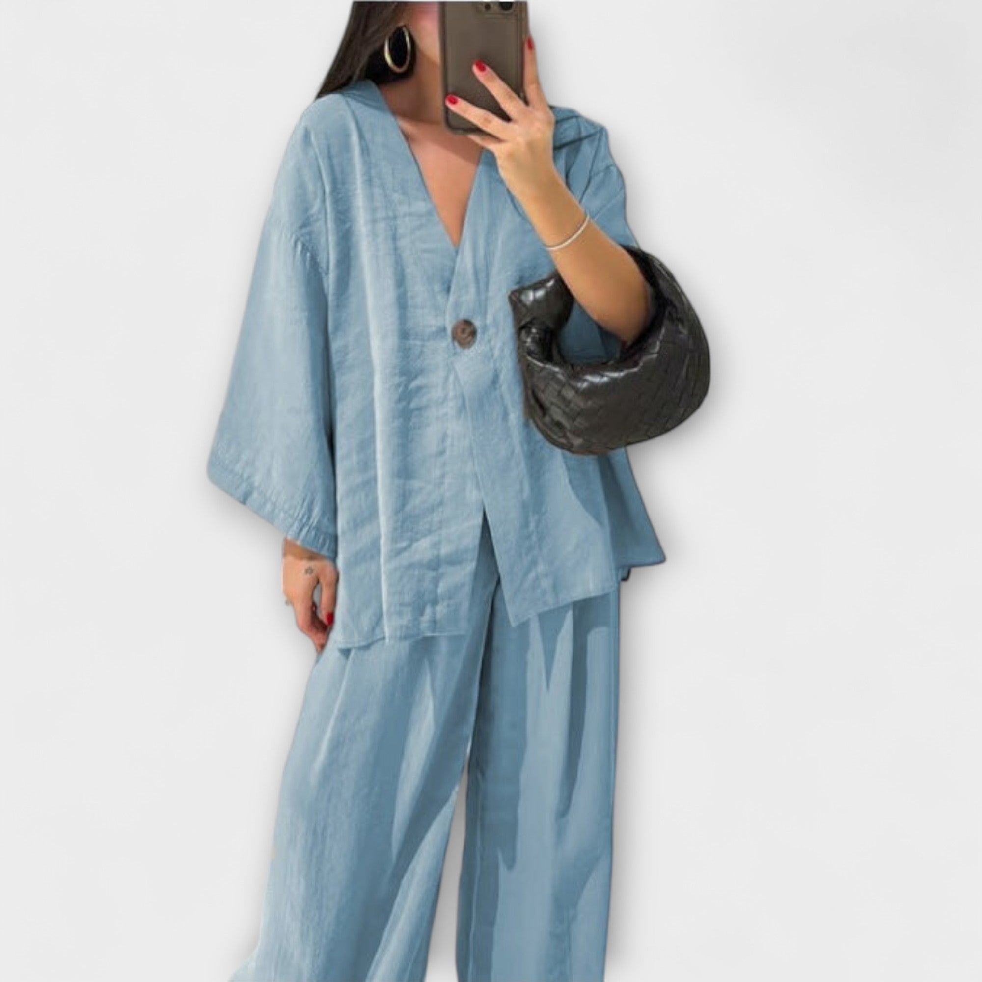 Jacqueline - Conjunto Casual con Top de Escote en V y Pantalones