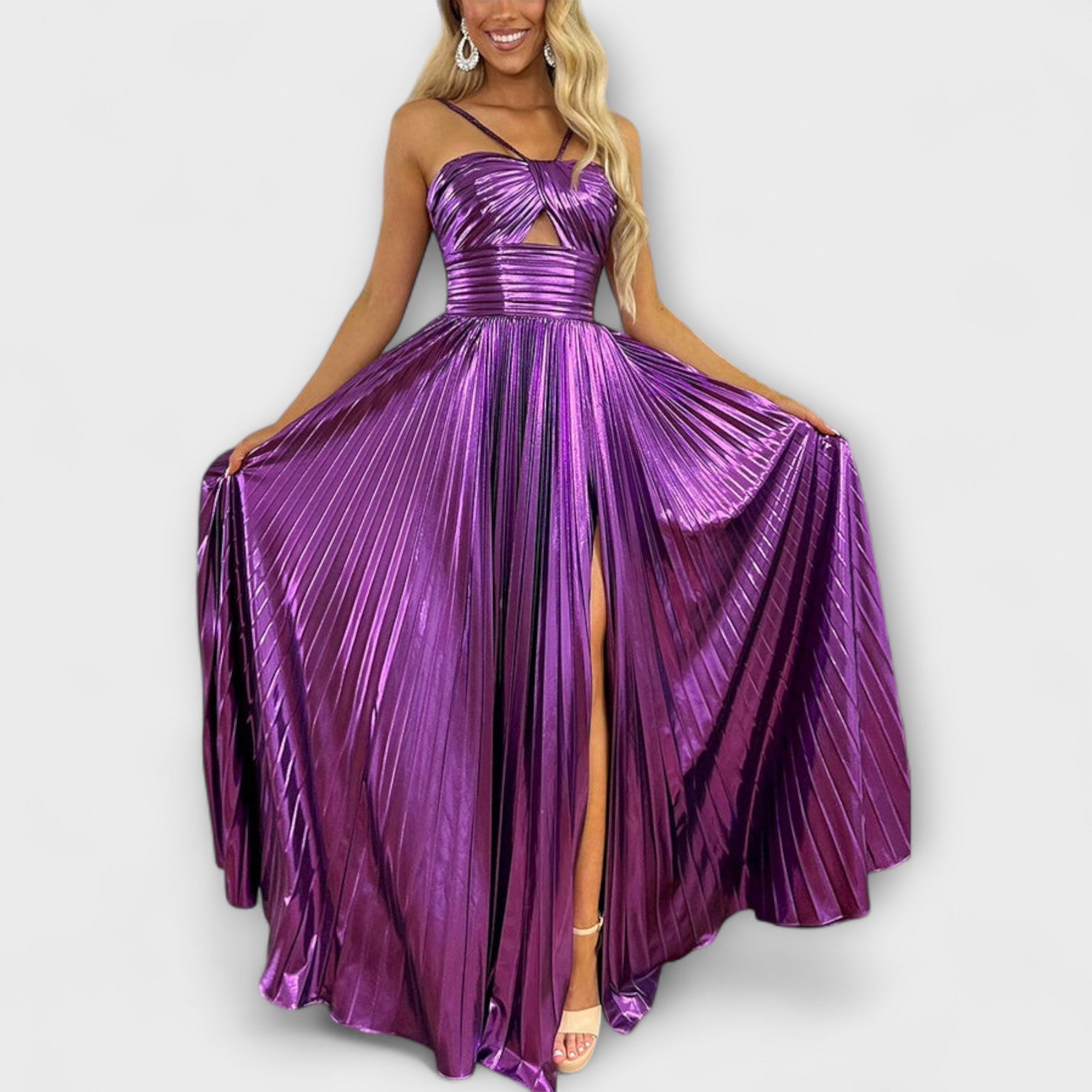 Maxivestido con tela metálica