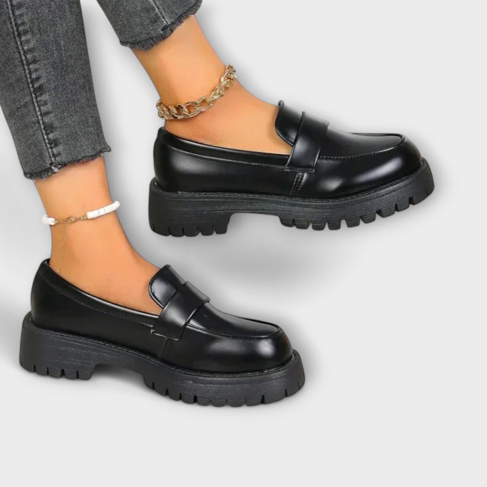 Mocasines para damas con diseño y cuñas de satén