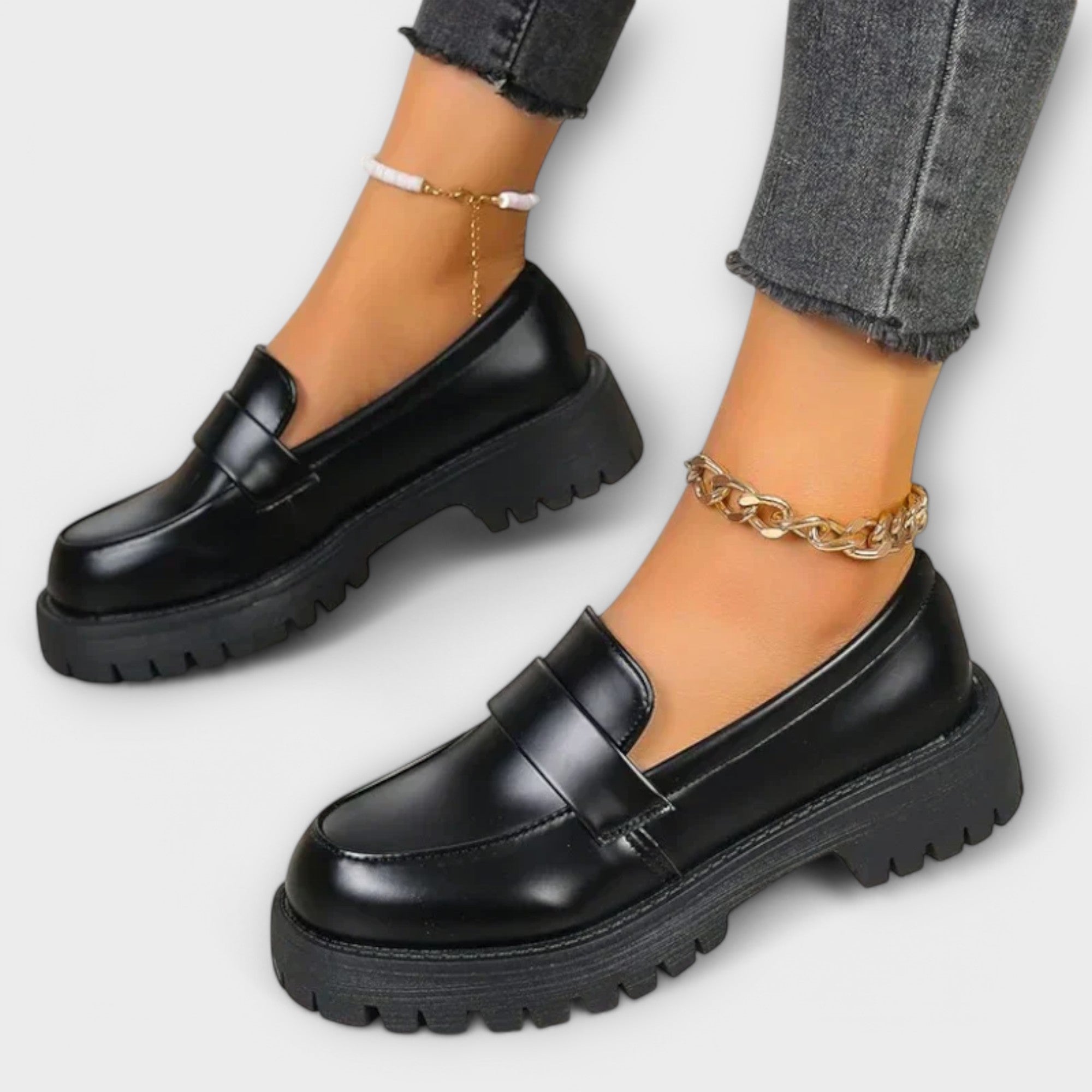 Mocasines para damas con diseño y cuñas de satén