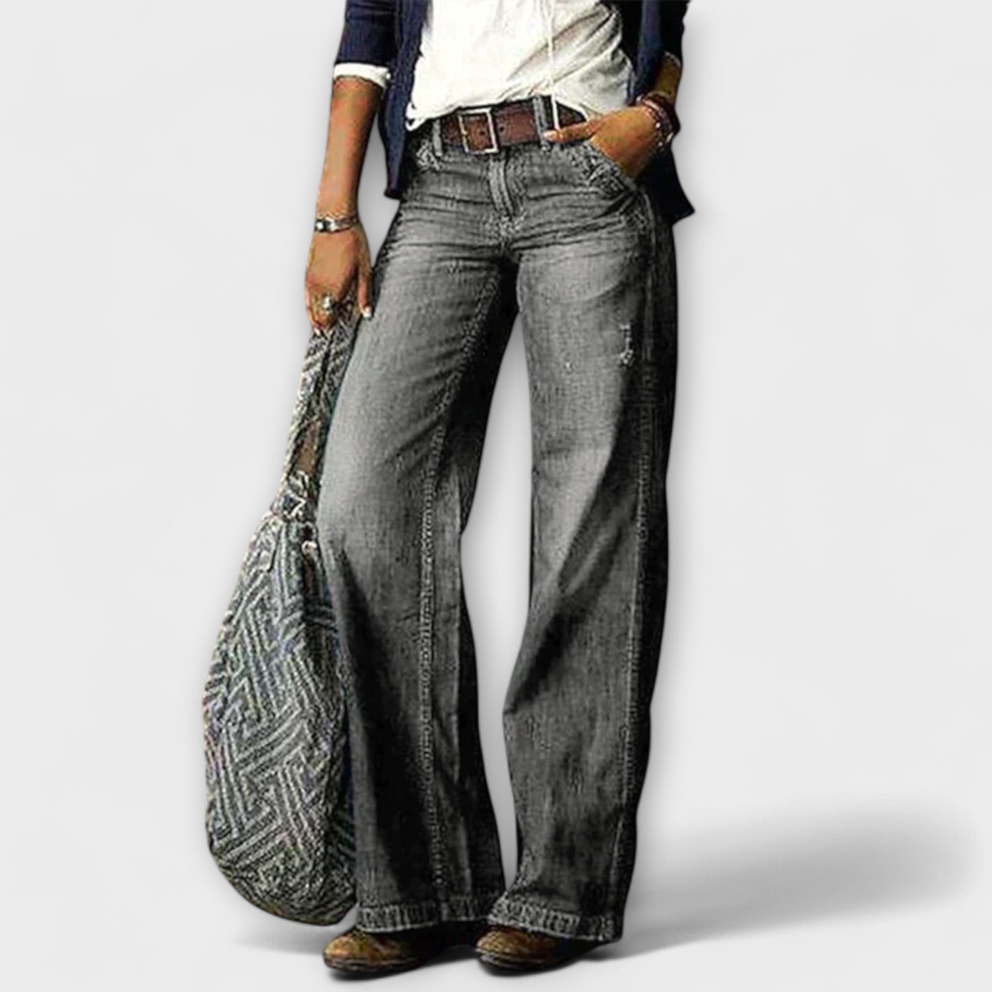 Cess - Pantalones de mezclilla con pierna ancha