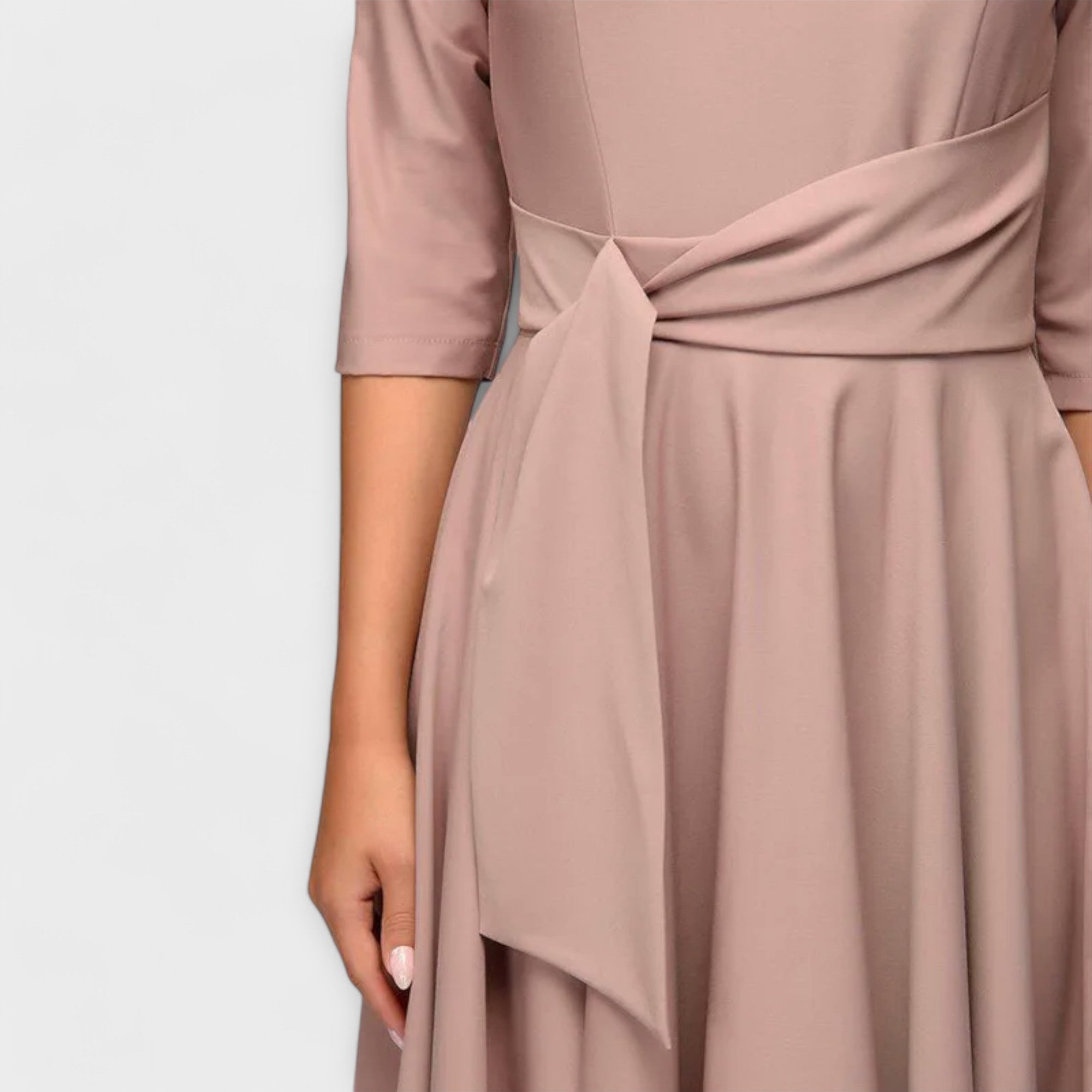 Elegante vestido tipo swing