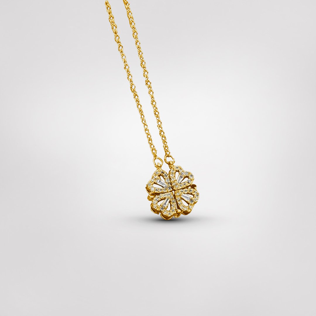 Collar de trébol de cuatro hojas