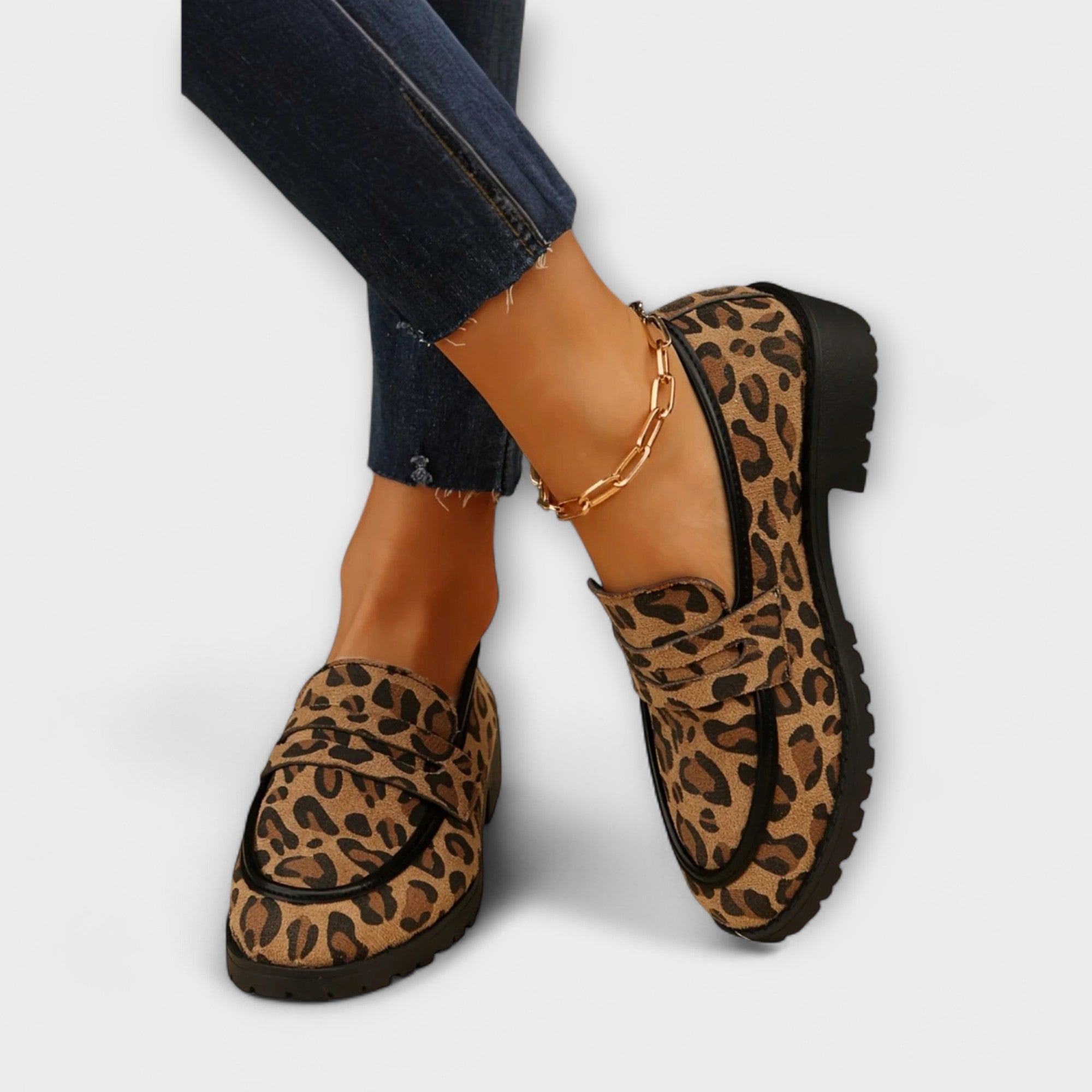 Mireille – Mocasines Casual de Ante Sintético con Estampado de Leopardo