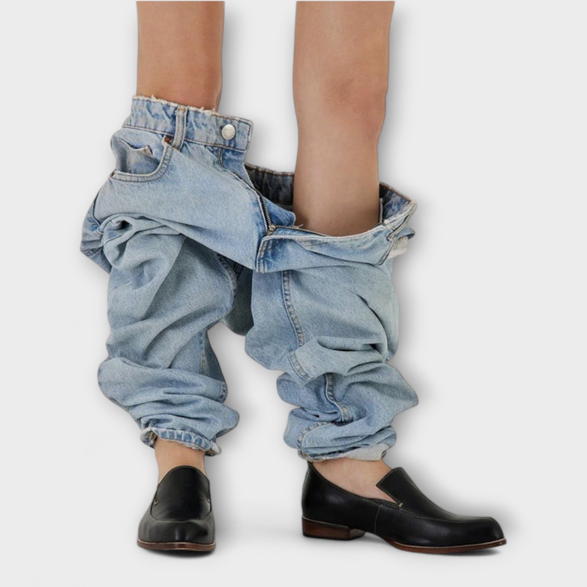 Junia – Mocasines Negros con Punta Afila
