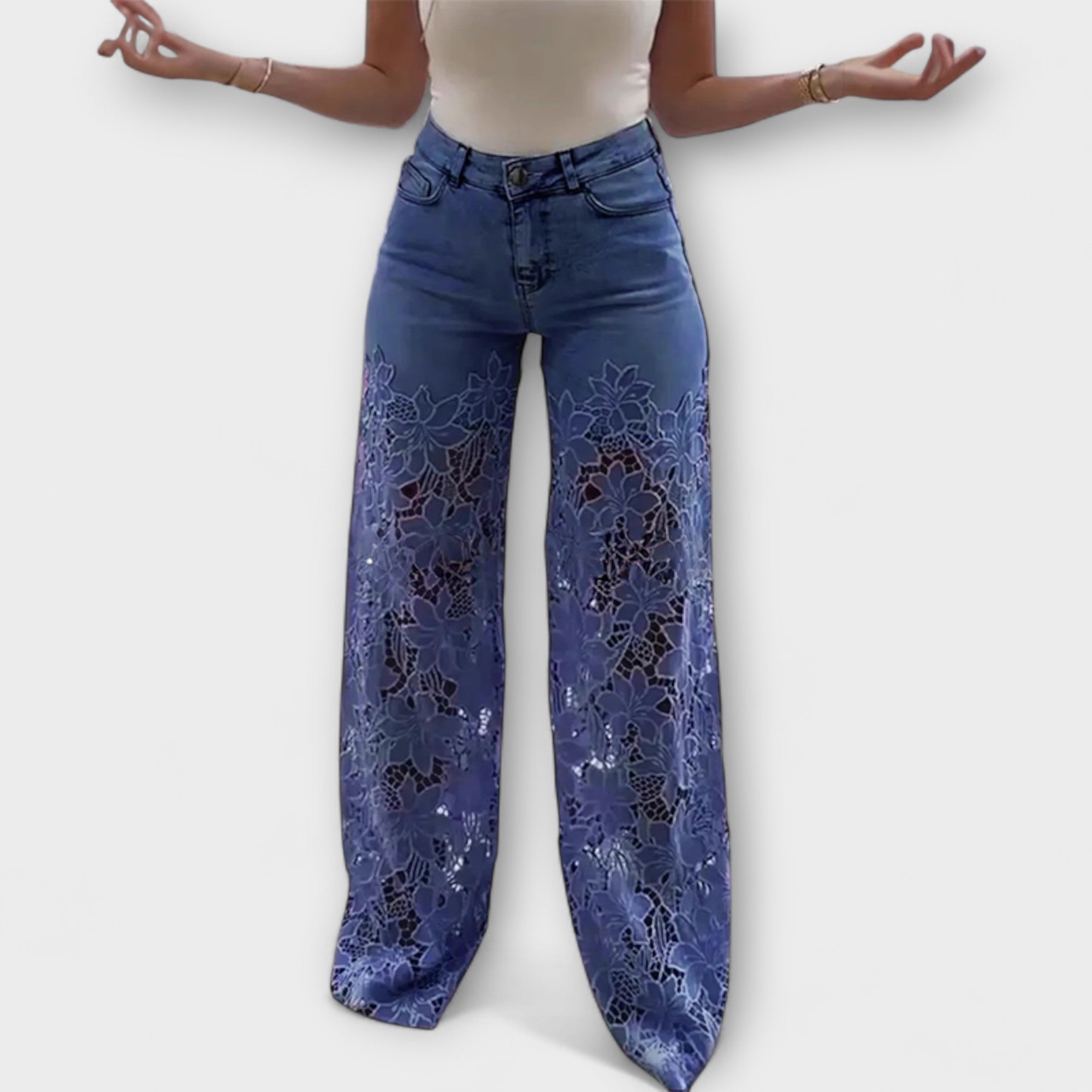 Jeans de patchwork con encaje a la moda